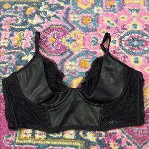 Victoria's Secret Black Bra with Structured Support